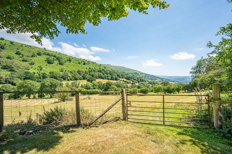 Land and Views- click for photo gallery